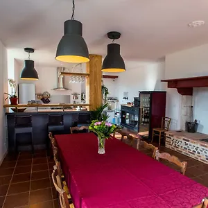 https://domaine-de-bach.midi-pyreneeshotels.com